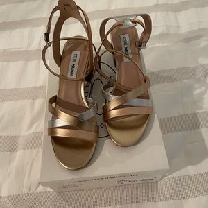 REAGAN WOMENS LEATHER METALLIC HEEL SANDALS